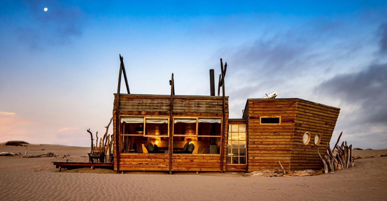 Shipwreck Lodge Mowebaai Exteriér fotografie